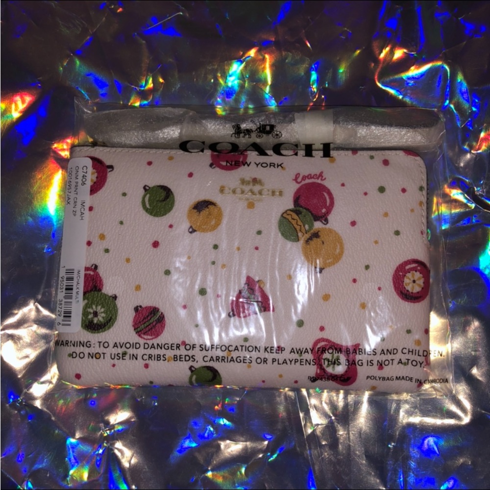 Coach Corner Zip Wristlet with Ornament Print - Picture 3 of 4